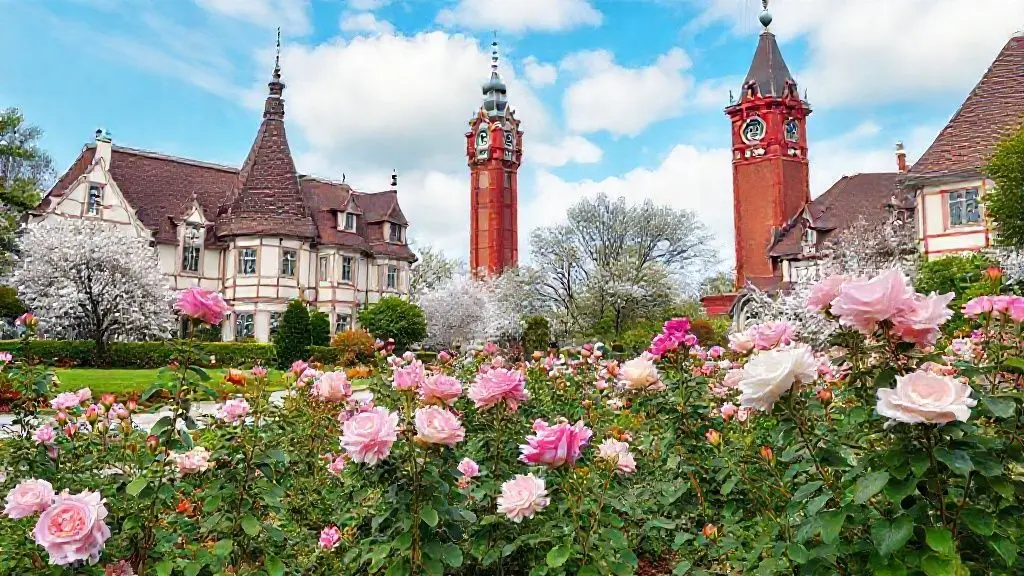 달콤한 동화와 역사의 숨결을 따라서