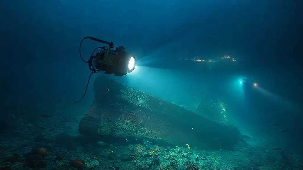 수심 4,000m에서 드러난 비극의 전말과 구조적 결함