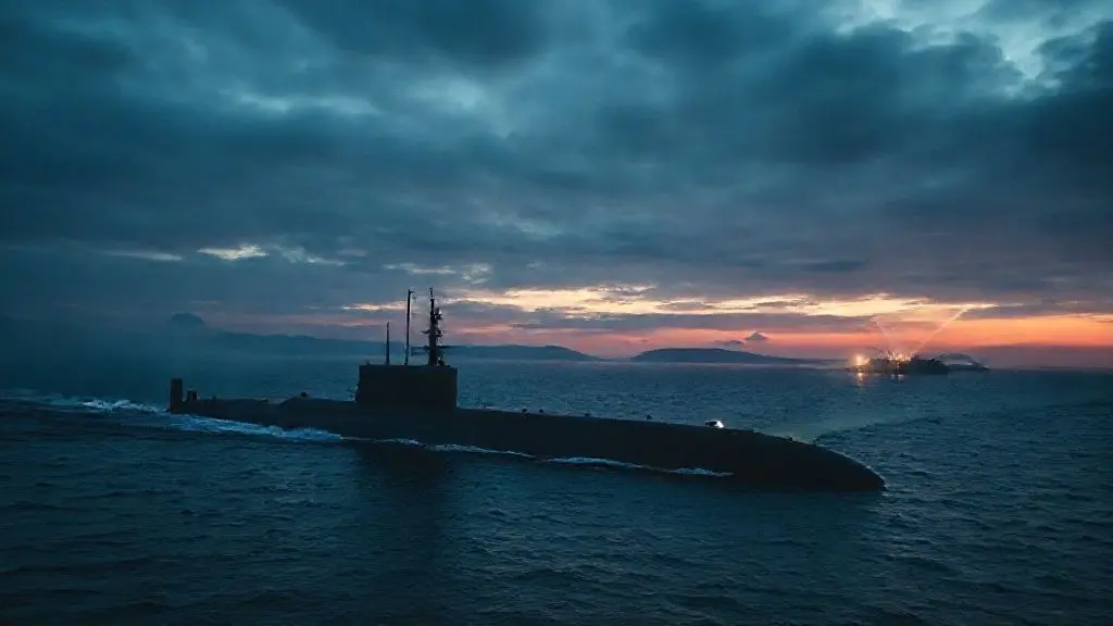 서론: 잊을 수 없는 그날, 강릉 앞바다를 뒤흔든 그림자