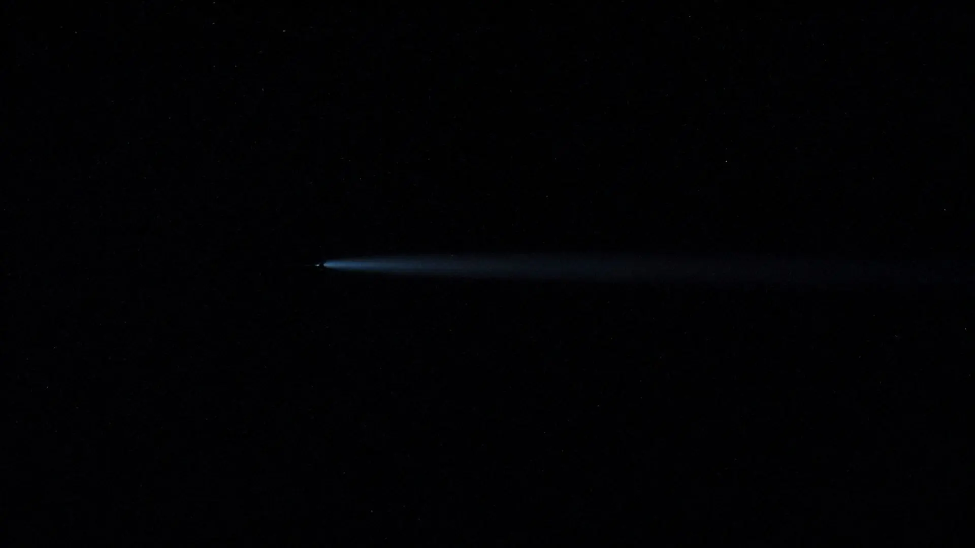 3. 조용한 이별, 끝나지 않는 여행