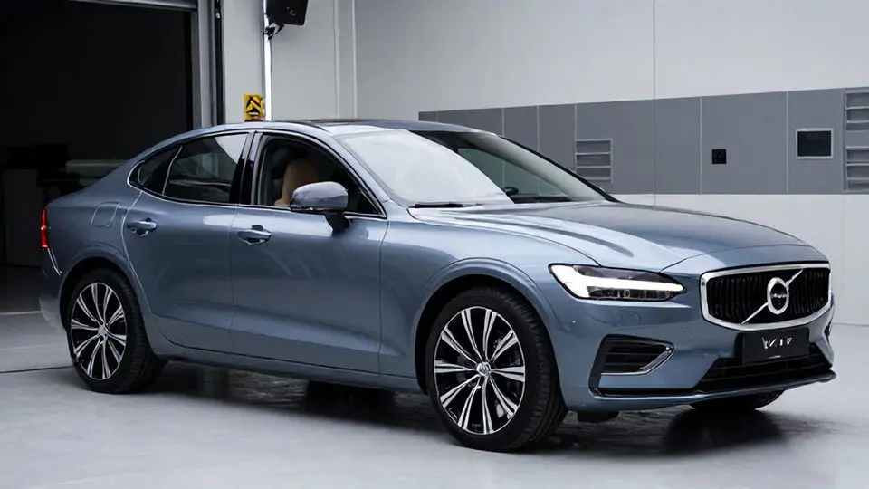 볼보, 안전의 대명사에서 위기의 한복판으로?