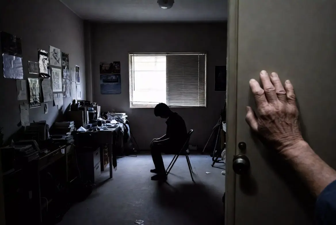 📝 일본 사회의 그림자: 히키코모리와 8050 문제